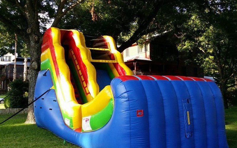 Water slide rental Pflugerville TX